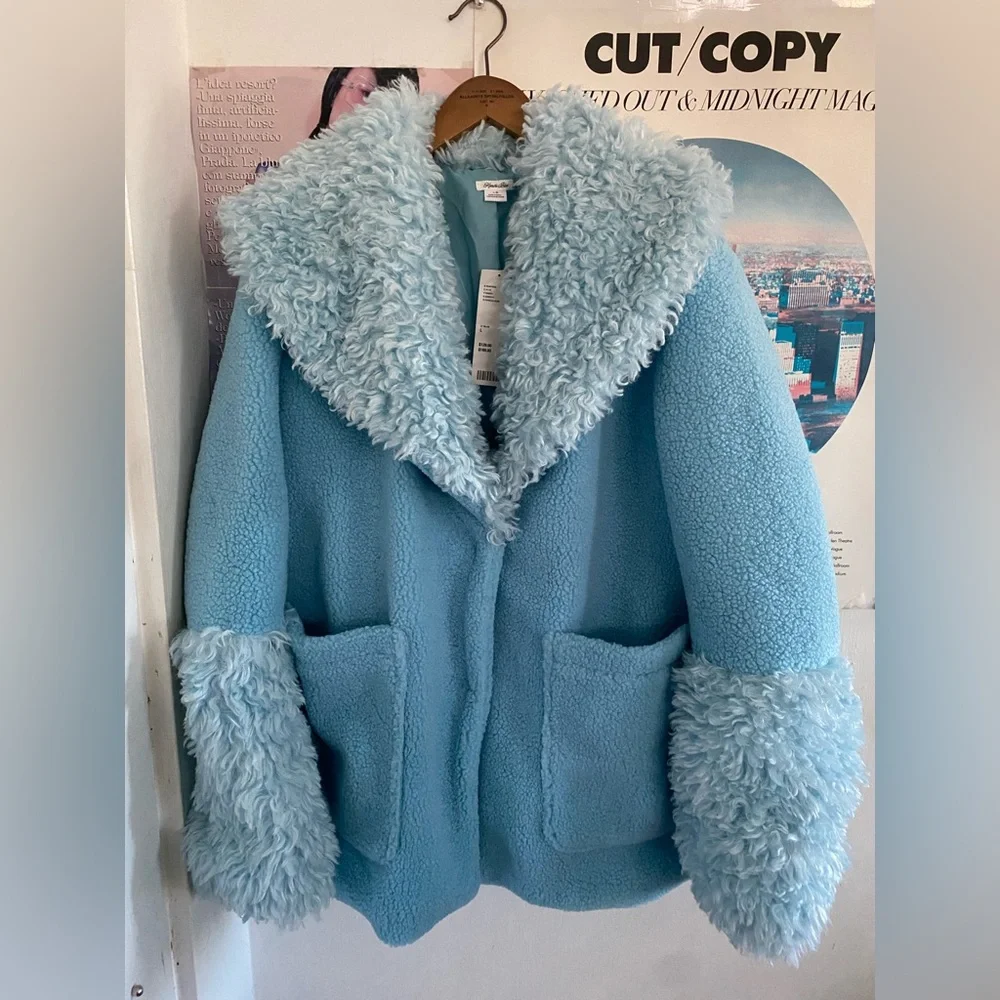 Kimchi Blue Amelia Faux Fur Coat - Picture 4 of 10